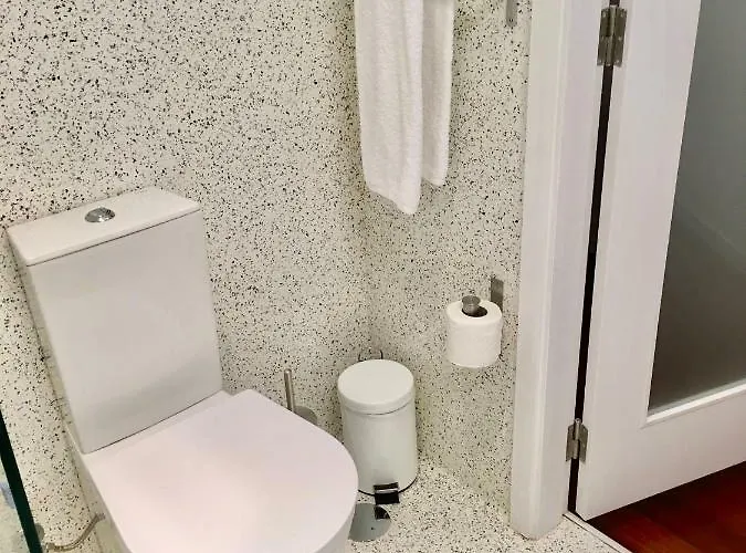 Goabio 2 River View Апартаменты Порту