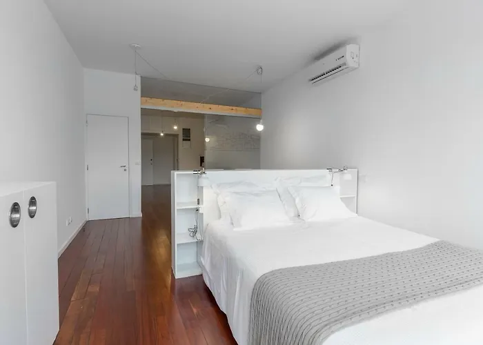 Goabio 2 River View Апартаменты Порту